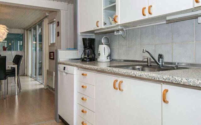 8 Person Holiday Home in Ebeltoft-by Traum