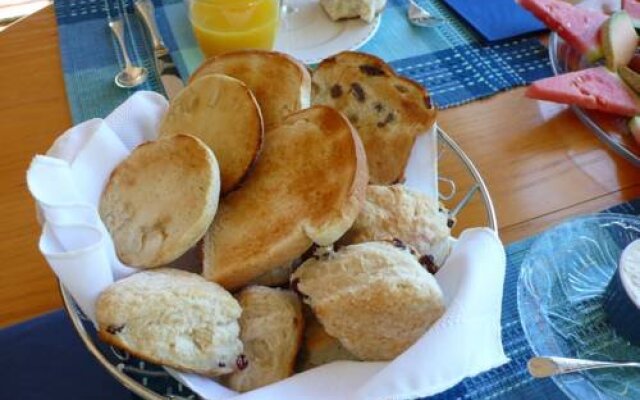 Ashbury Inn on the River Bed & Breakfast