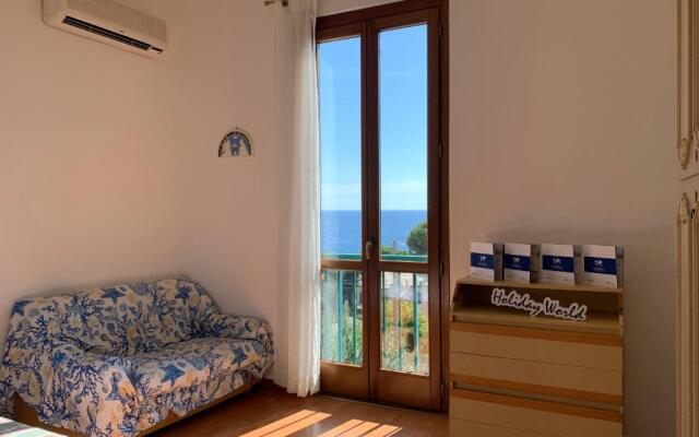 House Sole E Mare by Holiday World