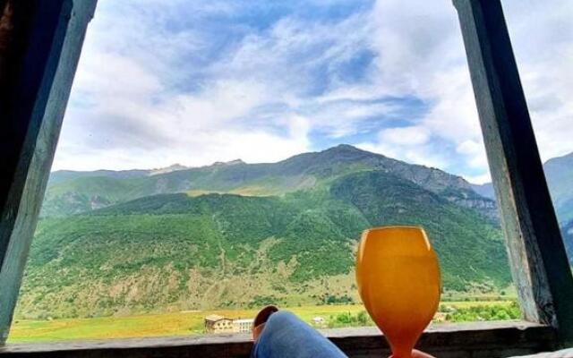 Elenaa Guesthouse