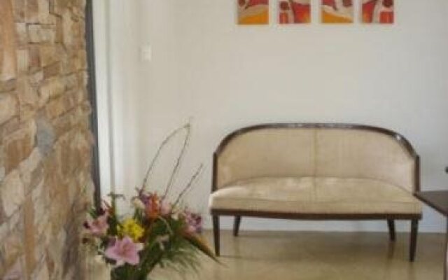 The Elegant Guesthouse