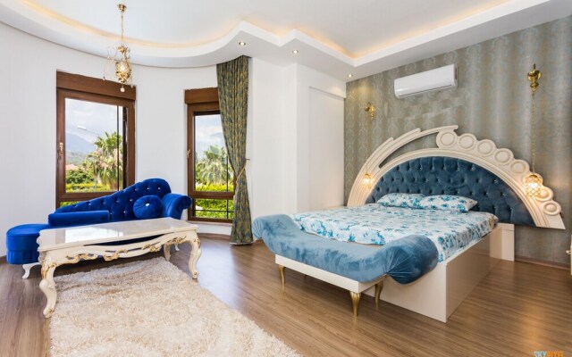 Villa Mare By Villatatilin