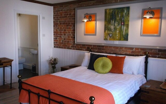The Chichester Inn