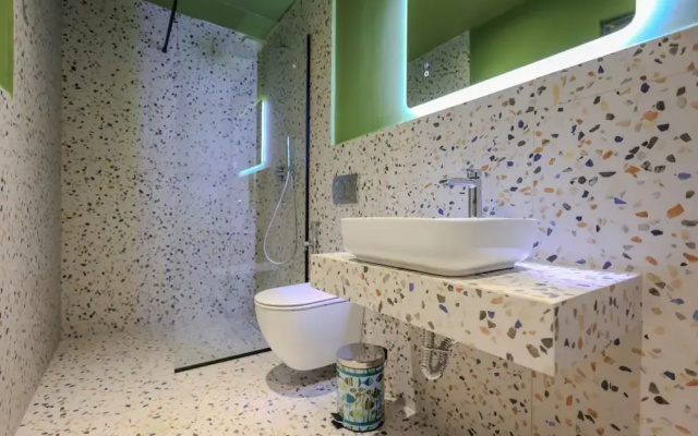 Grandstay Studio 111