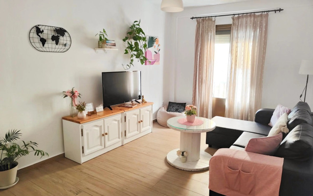 Bonito piso céntrico con WIFI, parking y terraza