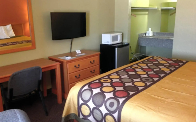 Americas Best Value Inn Pryor