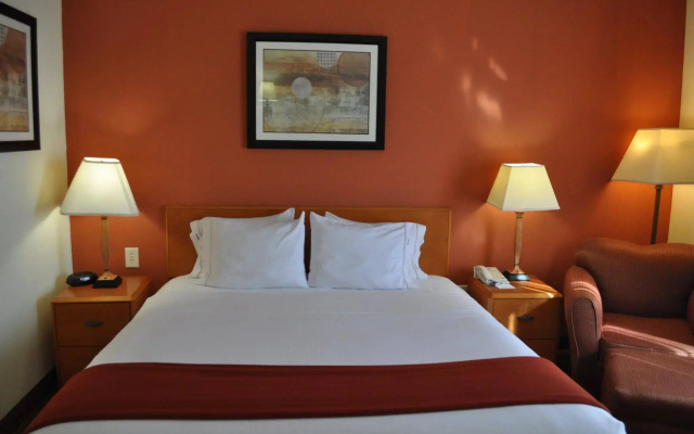 Holiday Inn Express Williamston by IHG
