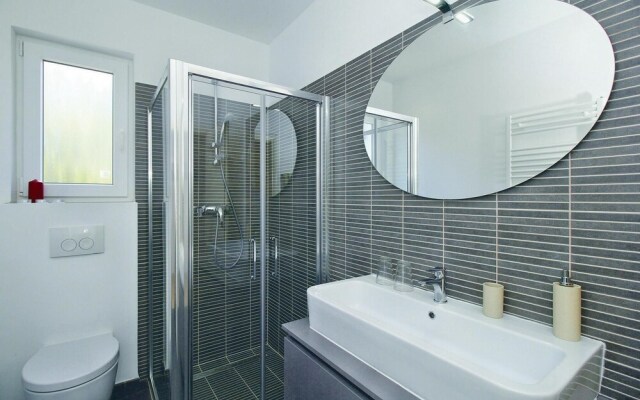 Nice Home in Vranici With Wifi and 2 Bedrooms