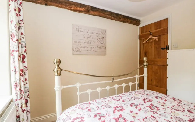 Mulberry Cottage