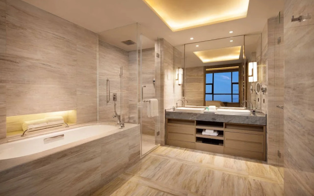 Four Points by Sheraton Hefei, Baohe