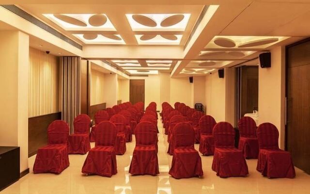Hotel Anantha Executive Suites