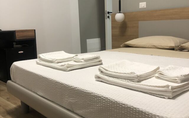 A Due Passi Dalla Scalinata Rooms