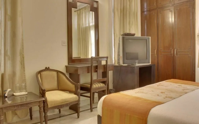 OYO Rooms HUDA Metro Flagship