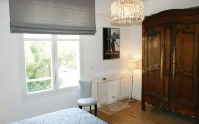 SUQ3 - 3 Pièces vue mer