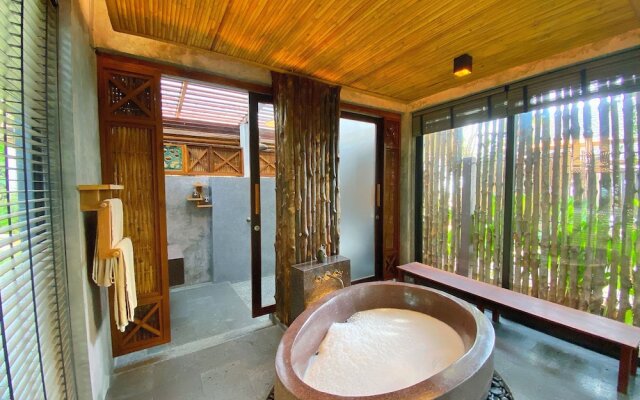 Pranburi Beach Front House