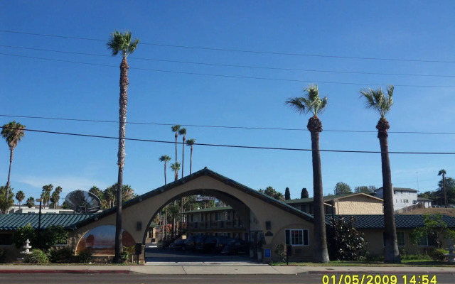 Stardust Inn