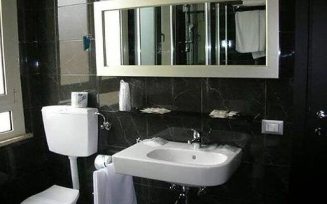 Hotel Orly