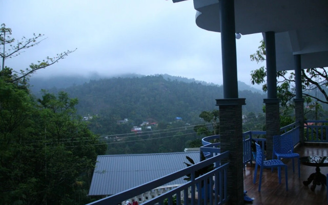 4 Bedroom Villa With Balcony Mountain View
