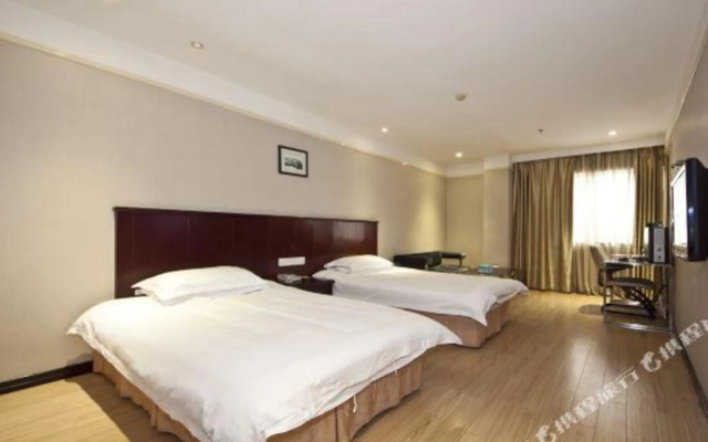 Yijia Business Hostel