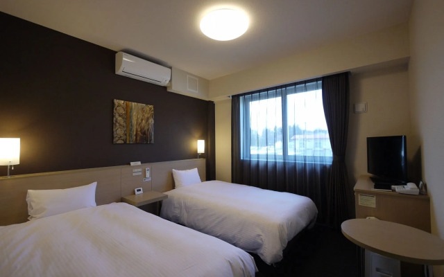 Hotel Route-Inn Tome