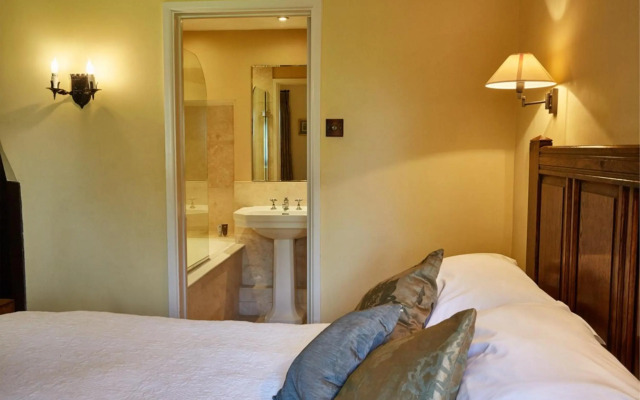 Bailiffscourt Hotel & Spa