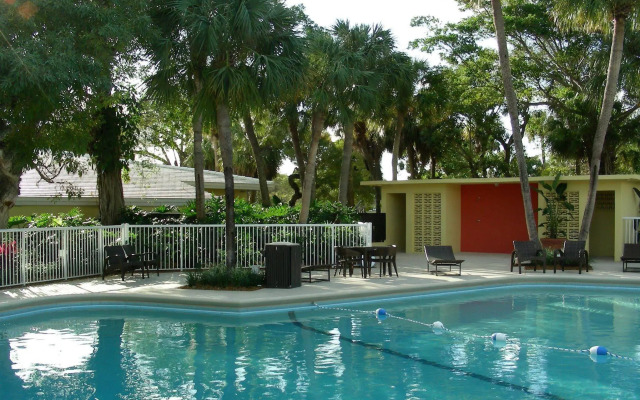 Miami Lakes Hotel and Golf