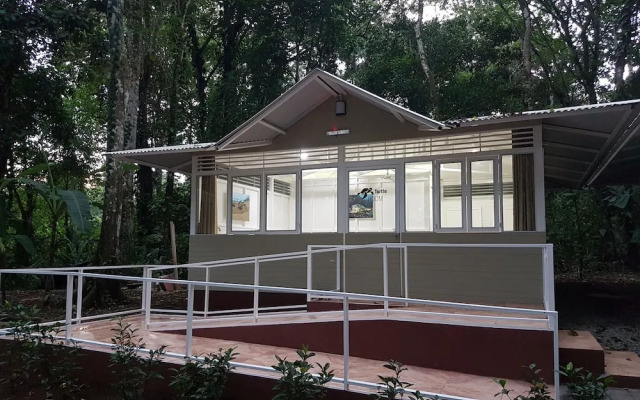 Jaguar Inn Bungalows