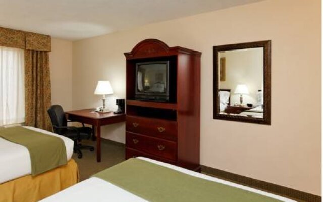 Express & Suites Huntsville - University Drive