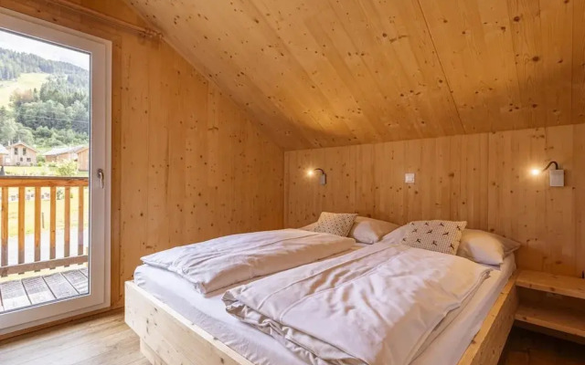 Tasteful Chalet Near ski Slope