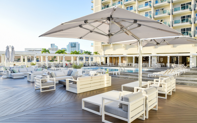 Ala Moana Hotel
