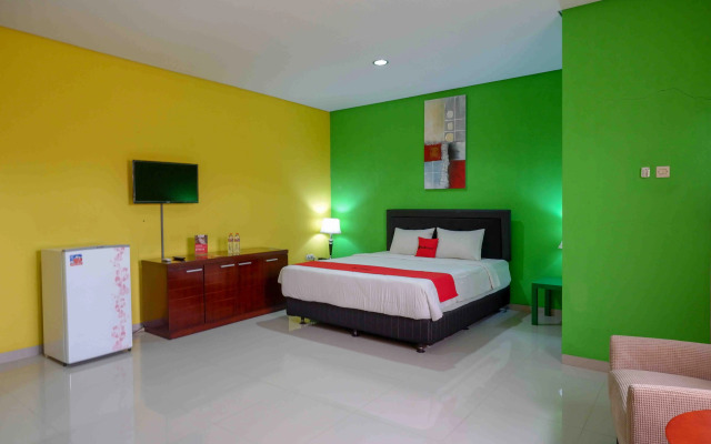 RedDoorz near Bandara Adi Soemarmo Solo