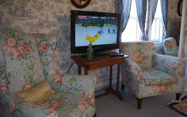 The Garrison House Inn