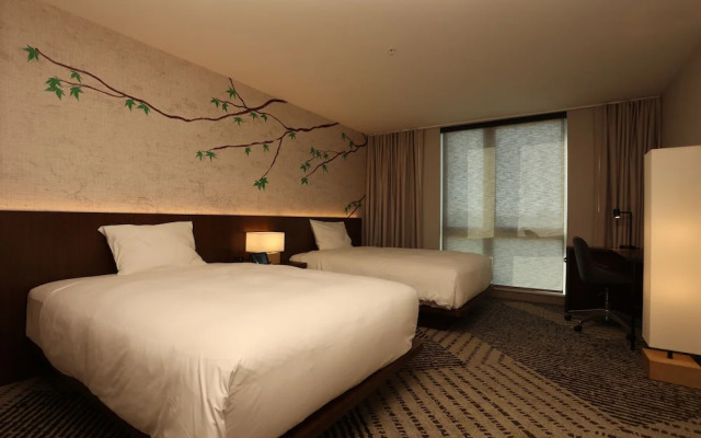 Cedartree Hotel Portland Hillsboro
