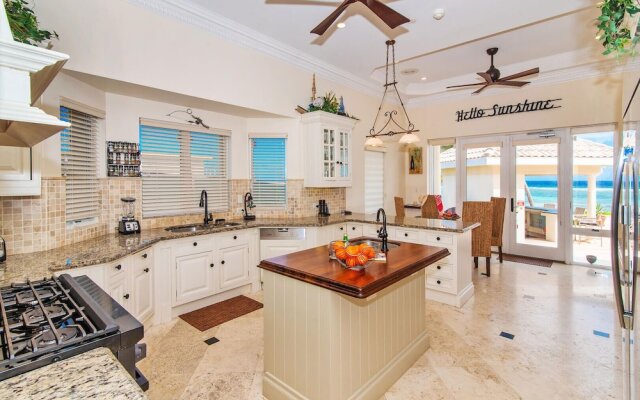 Blue Water Villa