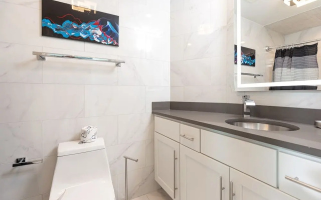 Phoenix Ix 608 3 Bedroom Condo