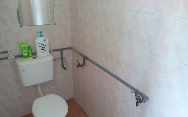 Discovery Cafe and Guesthouse