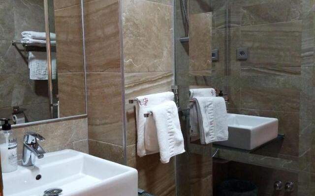 Hotel Yeste