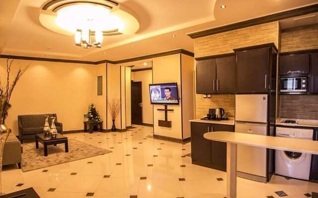 Platinum Suites Hotel Apartments