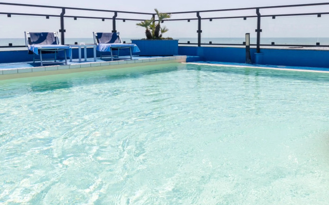 Hotel Royal