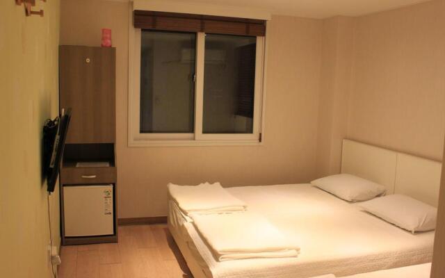 Moon Sun Guesthouse