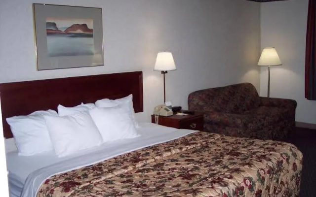 Days Inn Hotel & Conference Center - Meadville