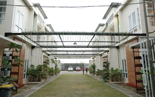 Oyo 620 The Peak Guest House Syariah
