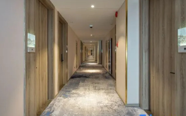 Starway Hotel (Shanghai Zhuanqiao Wanda Hotel)
