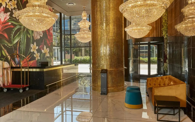 Hotel Sky Cape Town