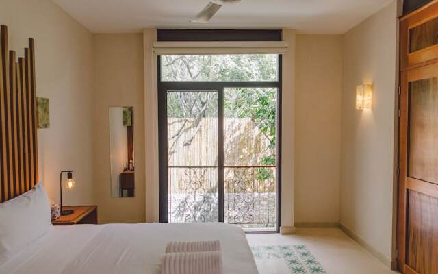 TreeHouse Boutique Hotel - Adults Only
