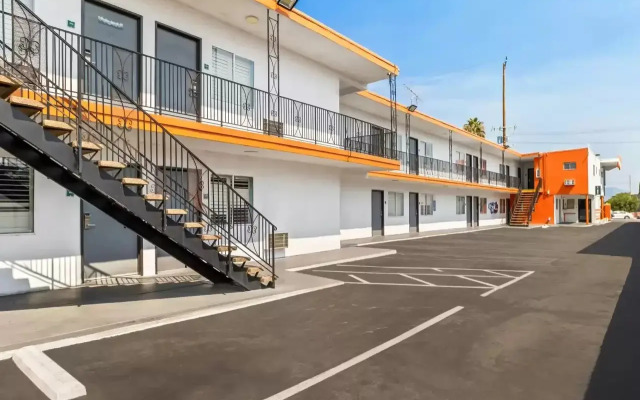NOHO Hotel near Universal Studios Hollywood