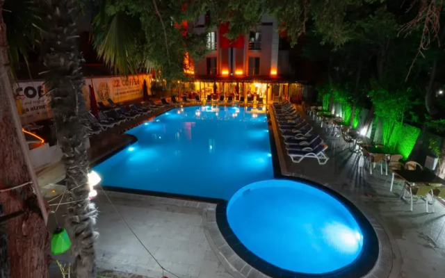 Bahira Suite Hotel