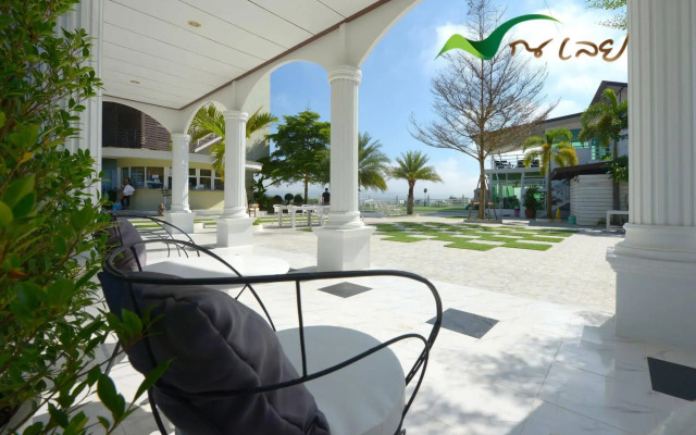 Na Loei Boutique Resort Hotel