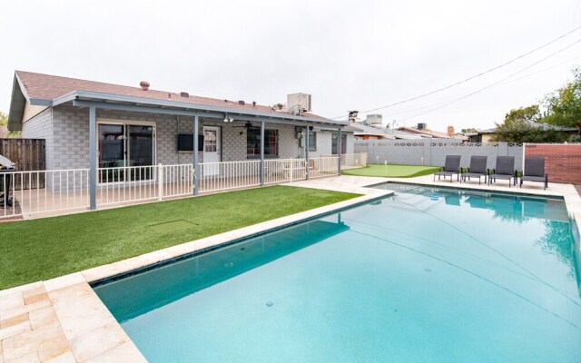 WanderJaunt - Regal - 4BR - South Scottsdale