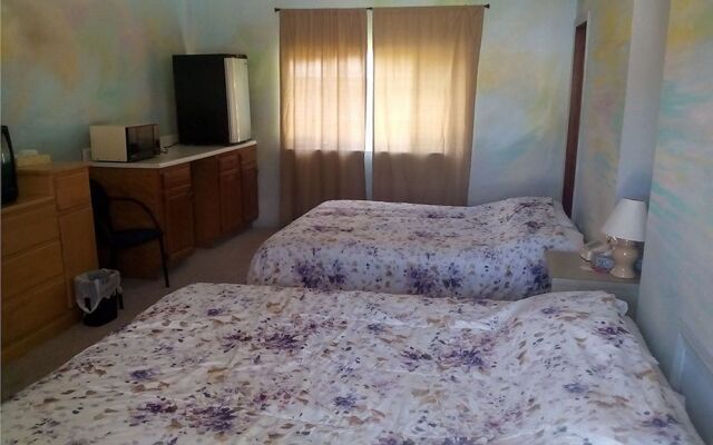 Mountaineer Motel